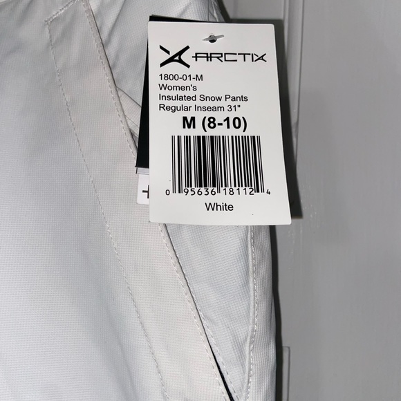 Snow pants❄️☃️🏂🎿🌨️ - Picture 9 of 10